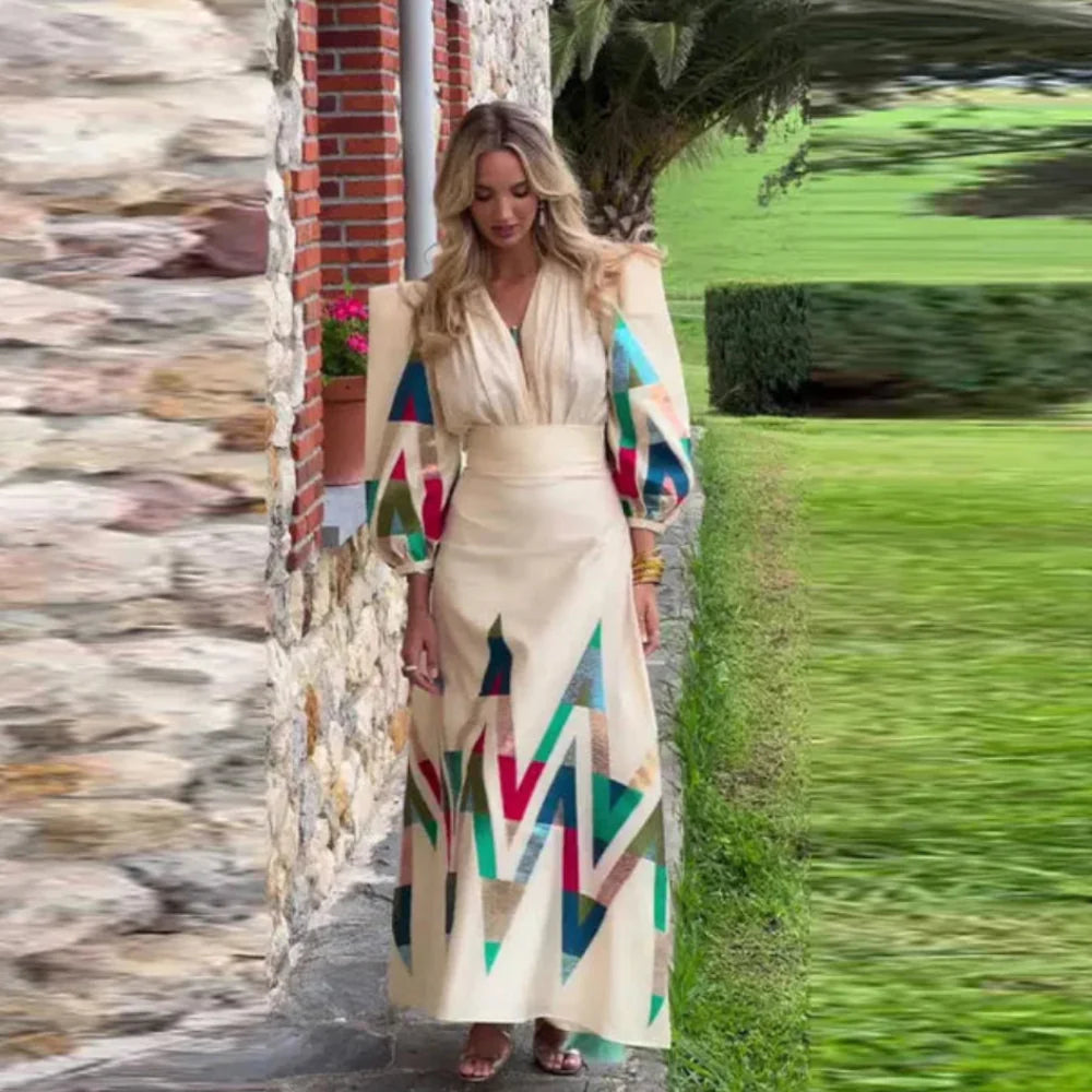 Langes Kleid mit Print – Geblümtes Maxikleid im Boho-Stil für Sommer & Urlaub