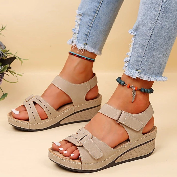 Bequeme Sommer-Sandalen mit sicherem Halt