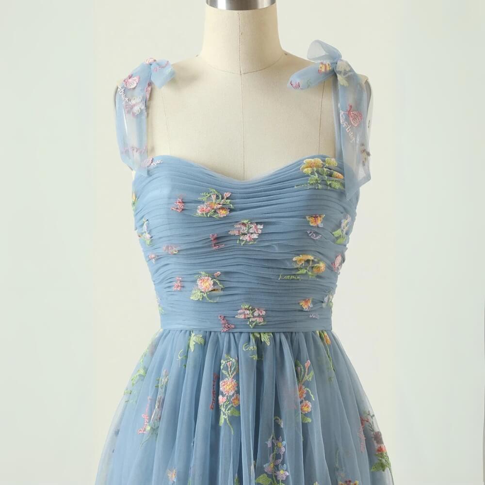 Partykleid Elegant Knielang – Schulterfrei Abendkleid für festliche Anlässe