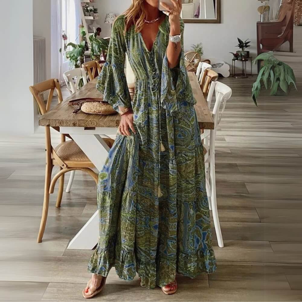 Maxikleid sommerlich elegant mit V-Ausschnitt und Rüschen – luftiger Boho-Look