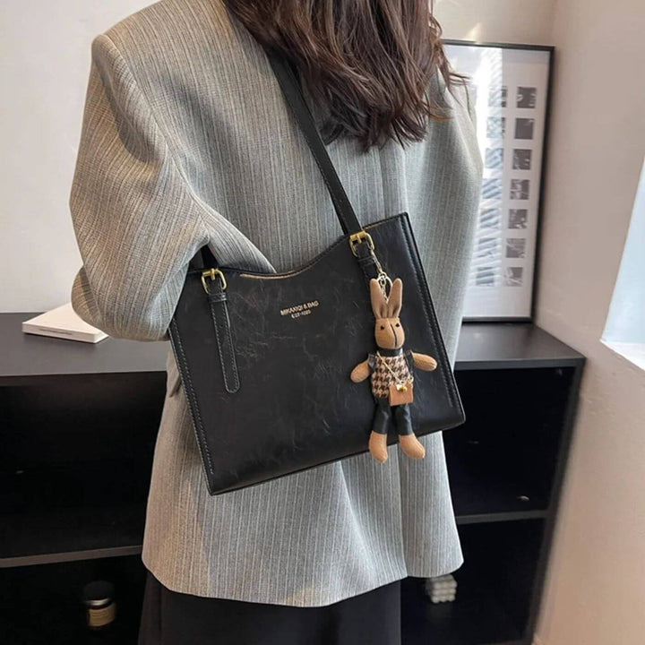 Chantal™ - Sac à Épaule Vintage en Cuir avec Charm Lapin