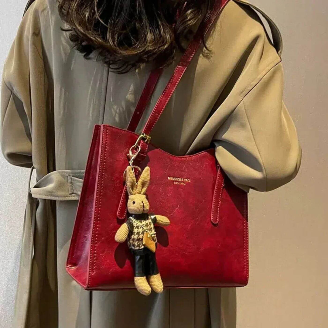 Chantal™ - Sac à Épaule Vintage en Cuir avec Charm Lapin