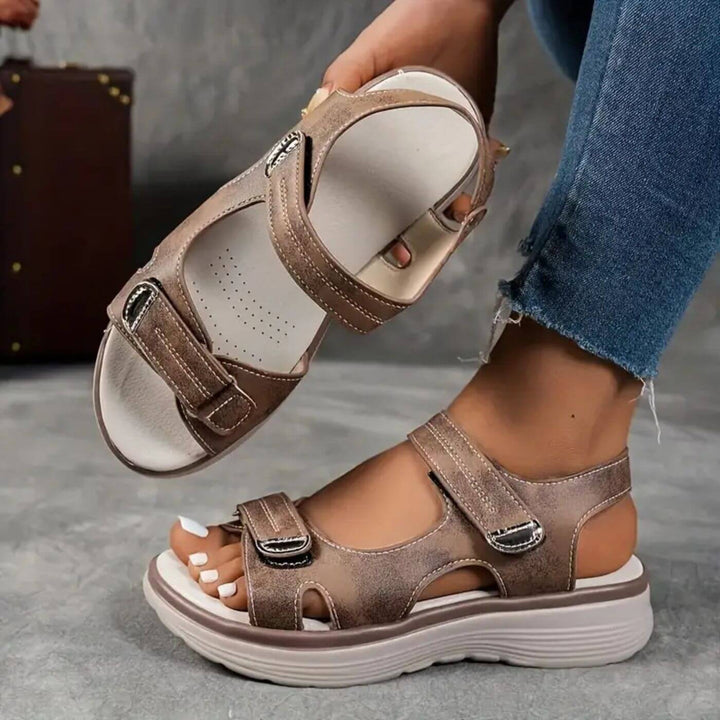 Hilde™ – Bequeme Orthopädische Keilsandalen