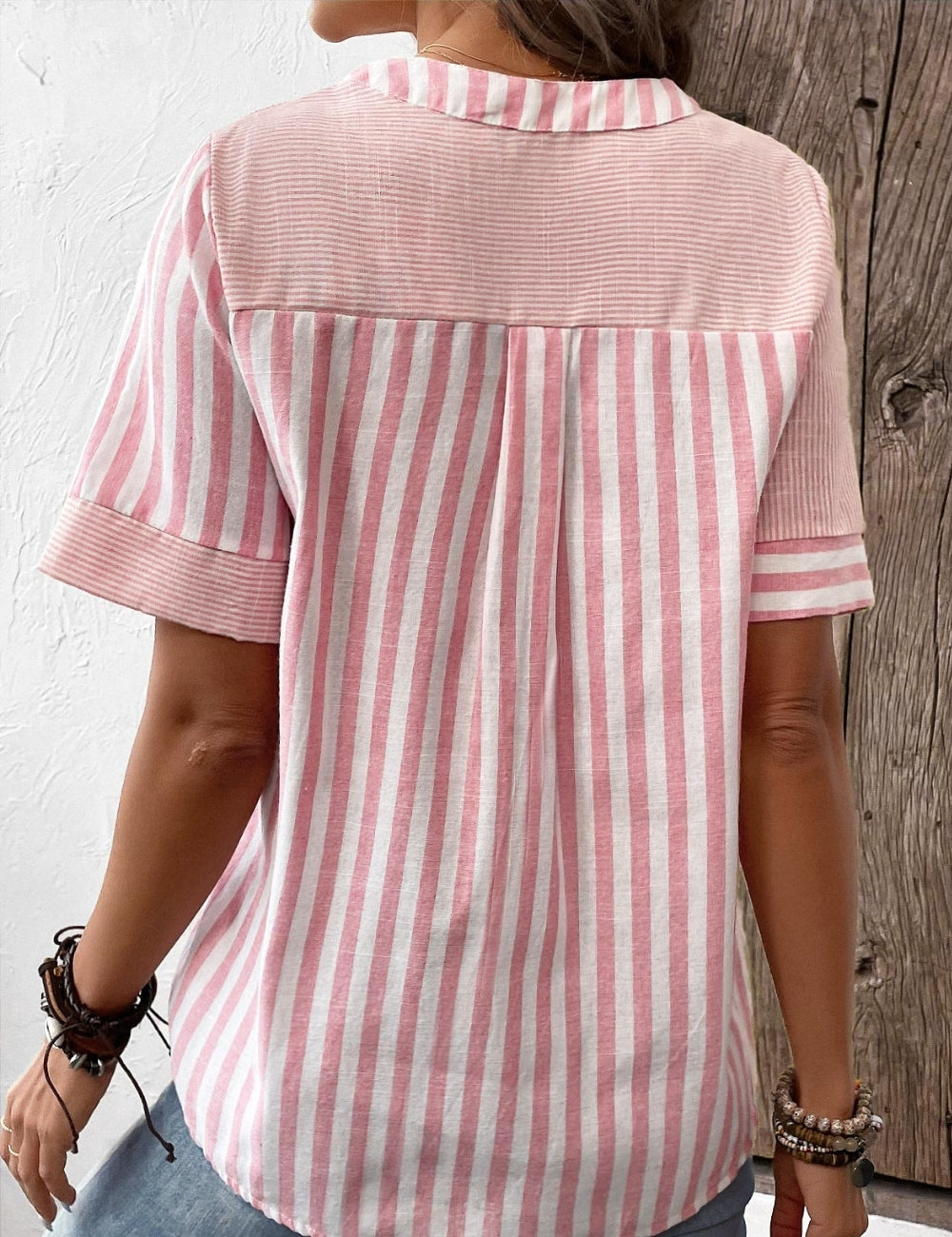 Linda™ - Lässige Gestreifte Bluse mit Knopfleiste