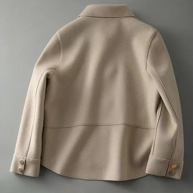 Liesel | Veste courte à boutons au style chaud pour femme