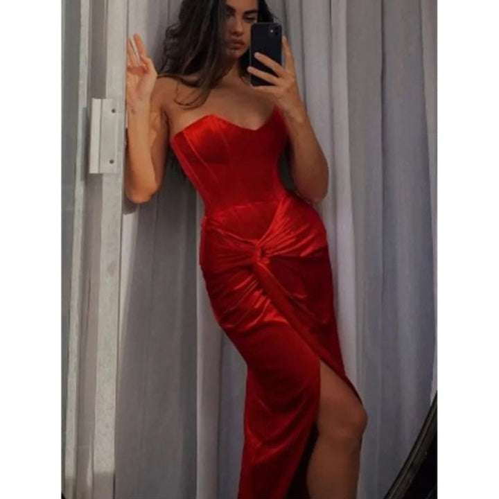 Elegantes Partykleid für Damen – figurbetont knielang ideal für festliche Anlässe