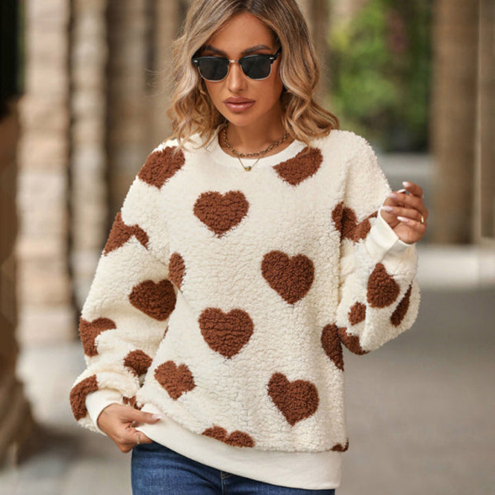 Pullover mit Herzmuster – gemütlich, modisch und vielseitig