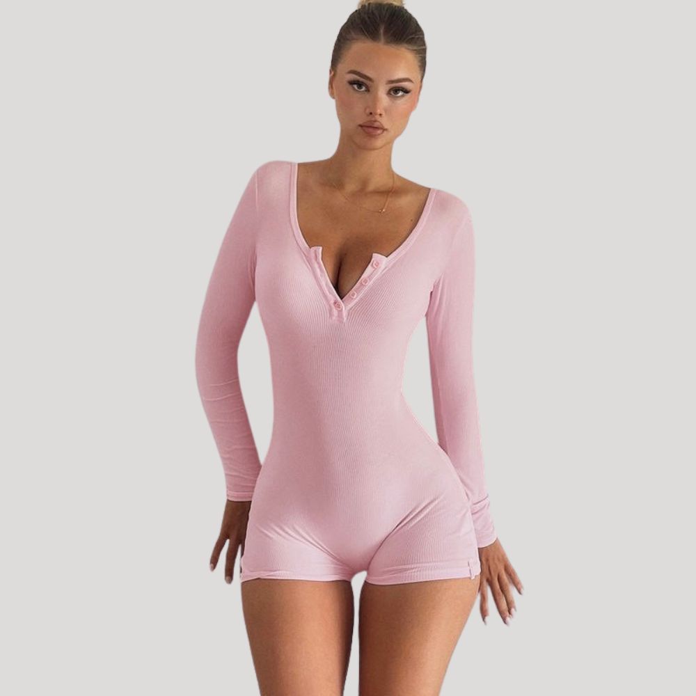 Figurbetonter Jumpsuit aus Rippstrick